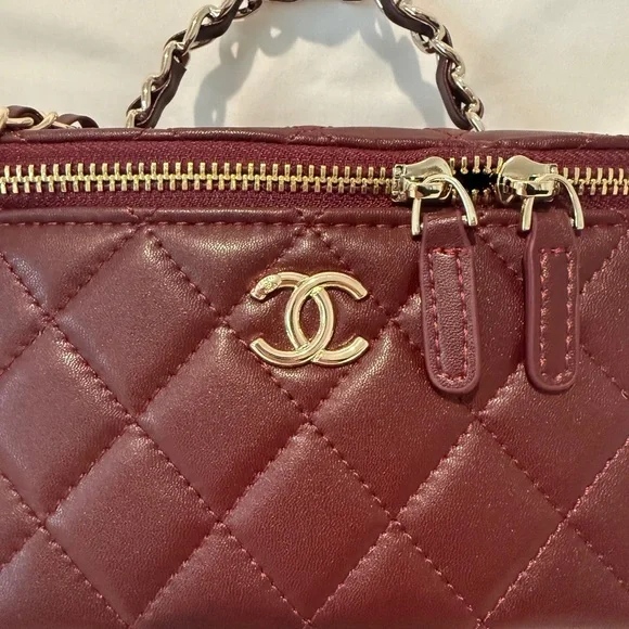 Dark Burgundy Leather Vanity Crossbody Bag - Picture 3 of 8